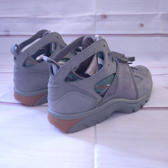 Nike Corteiz x Air Trainer Huarache \'Gully Grey\' FQ8793-001